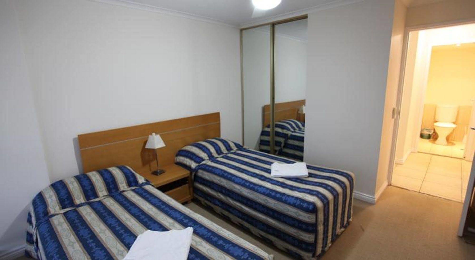 Anacapri Holiday Resort Apartments Surfers Paradise Ngoại thất bức ảnh