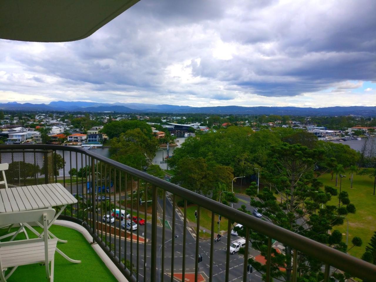 Anacapri Holiday Resort Apartments Surfers Paradise Ngoại thất bức ảnh